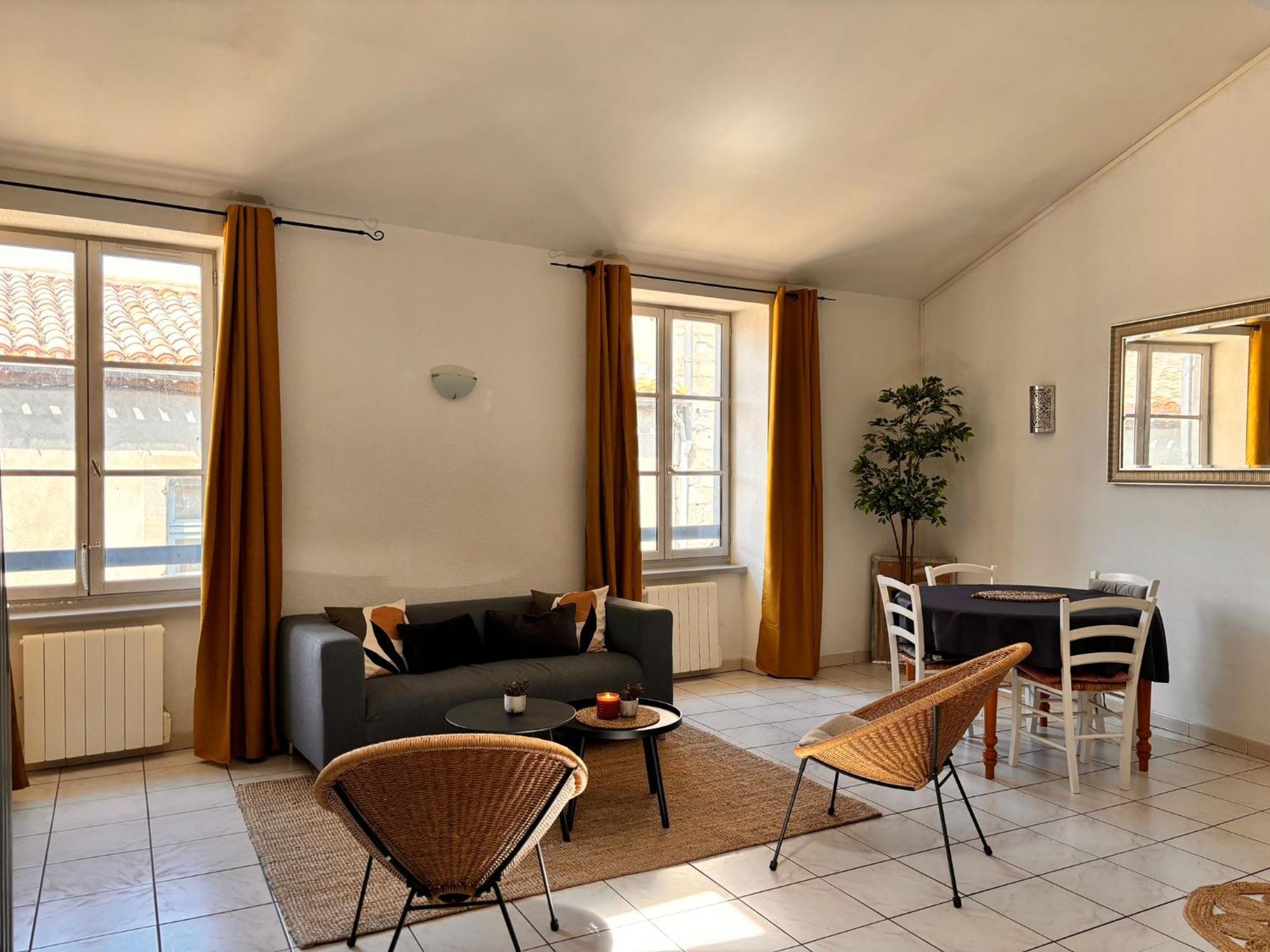 Charming Duplex Carcassonne